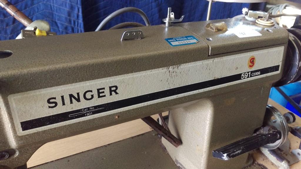 Lot #40: Singer 591 C200G LockStitch 2 spool - WireBids